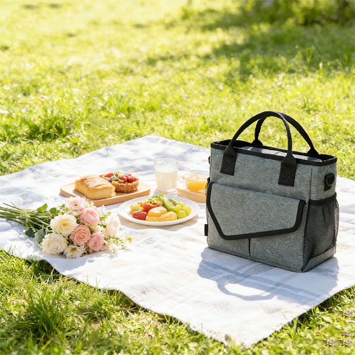 Dual-Pocket Structured Picnic Insulated Cooler Tote Bag