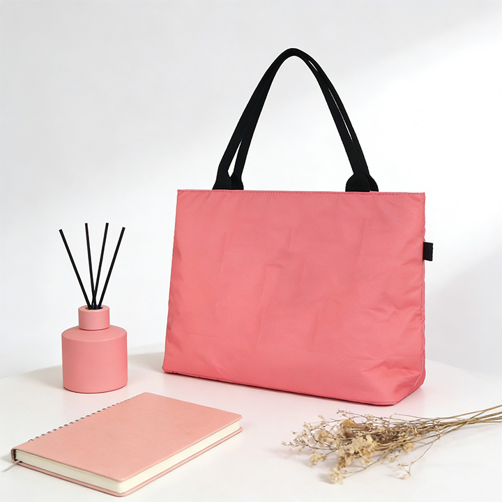 Soft Insulated Daily Picnic Tote