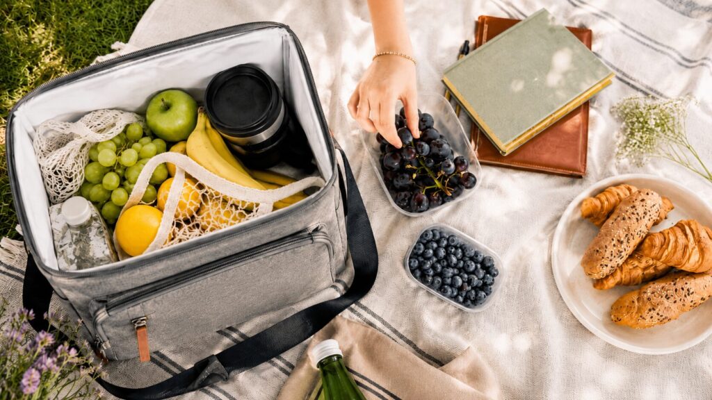 Core Material Engineering: Structuring High-Performance custom insulated cooler bags
